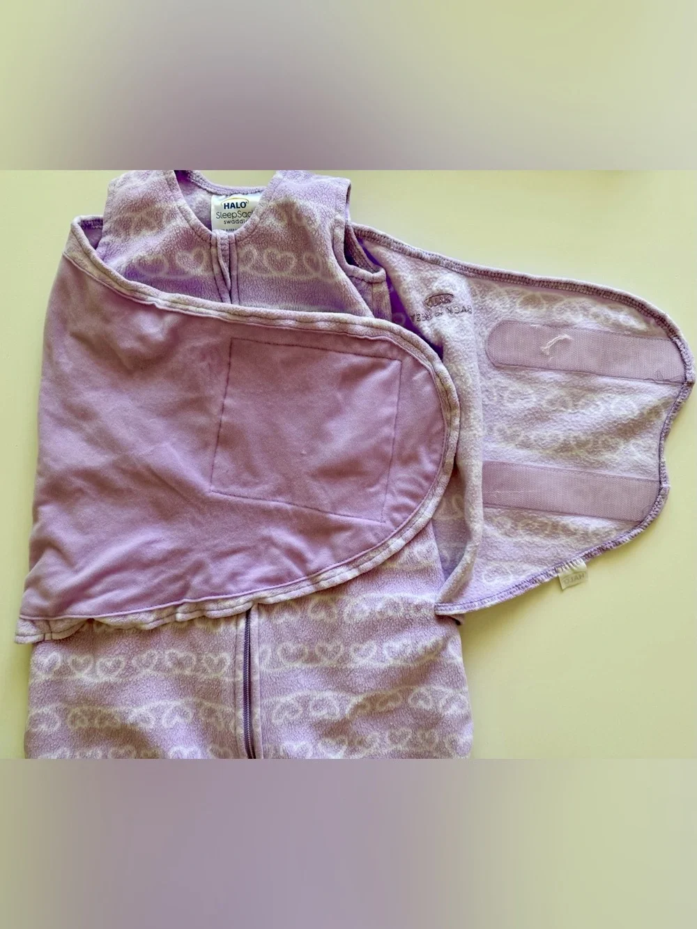Halo Newborn 0-3 Months Swaddle Micro-Fleece TOG 3.0 Purple, White Hearts 💟